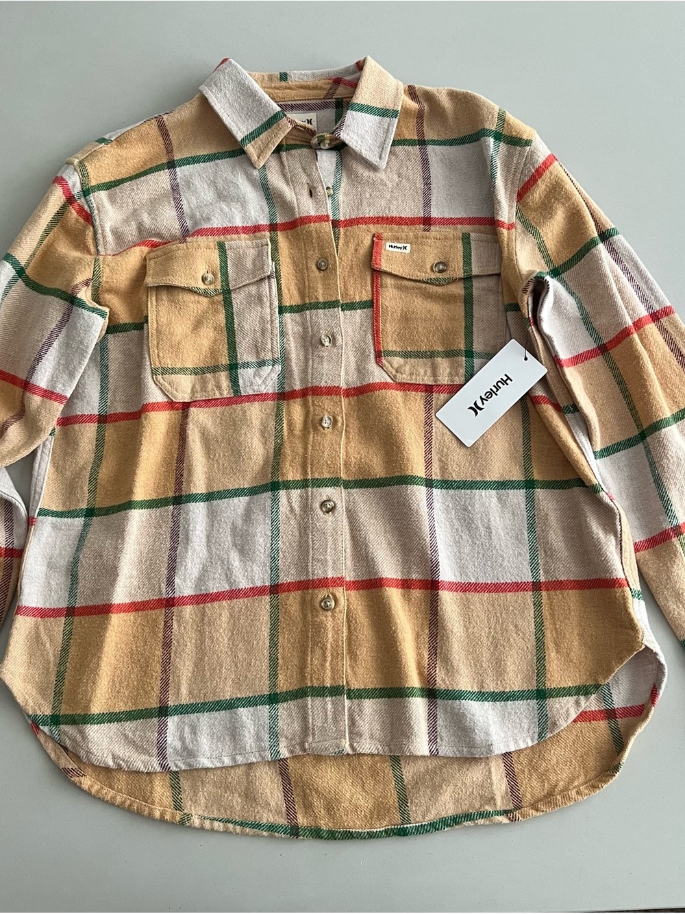 Hurley Beige Plaid flannel Button-Up Shirt Small NWT 100% cotton fall wear
